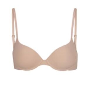 Skims Fits Everybody Push Up Bra - 32G